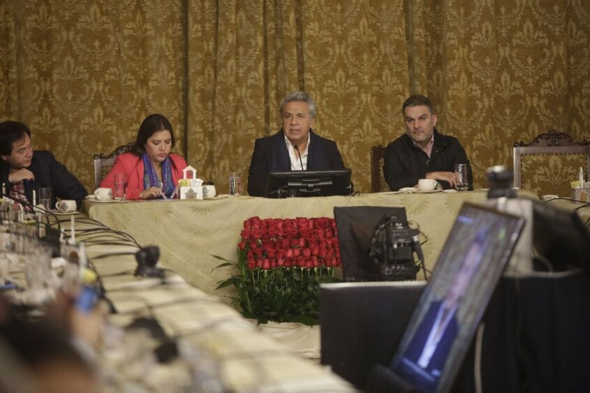 el Sí gana en la consulta popular