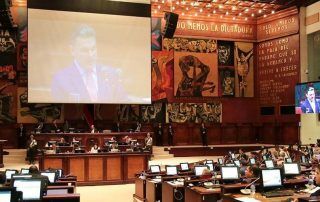 por qué fue destituido José Serrano