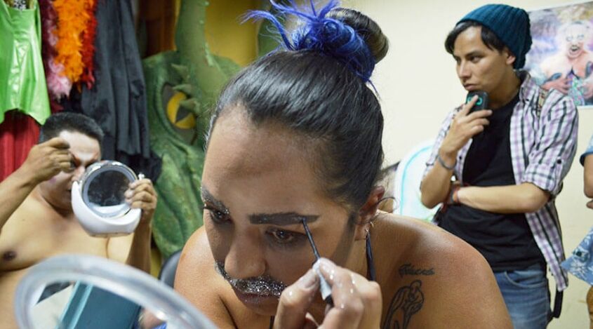 Carina Cadena es drag king en Quito