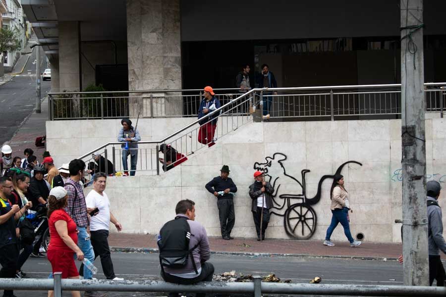 grafiti en paro nacional