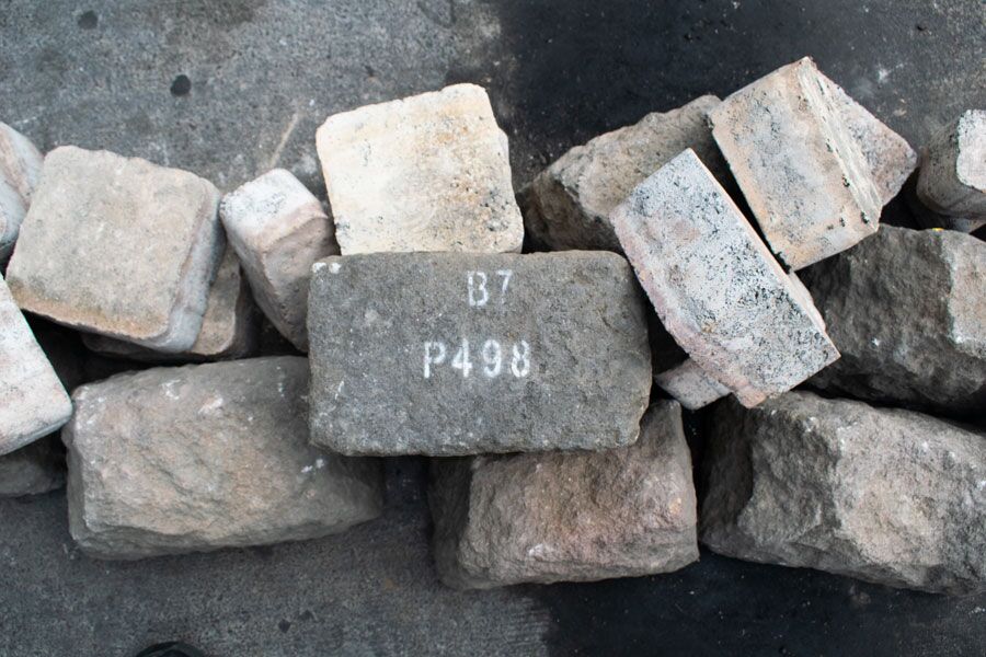 piedras bloquean vías