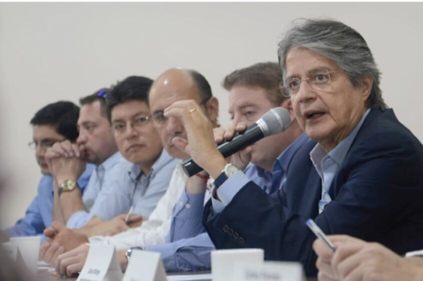 Quién es Guillermo Lasso