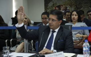 Christian Cruz fue destituido