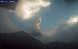 ceniza del volcán Sangay