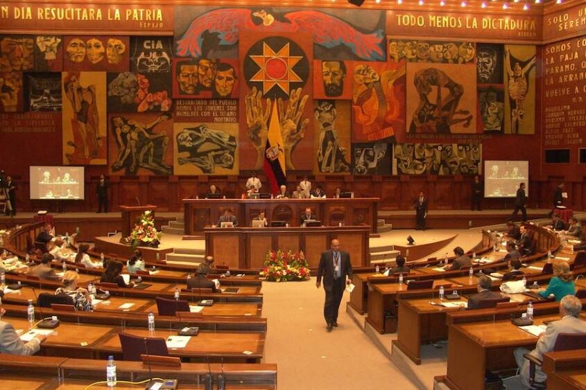 cómo se elige presidente de la Asamblea