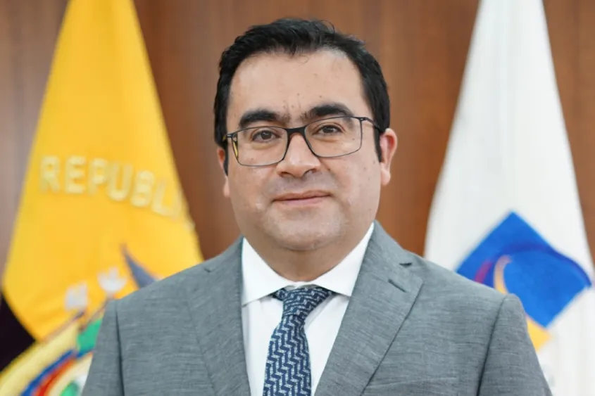 Jhoel Escudero
