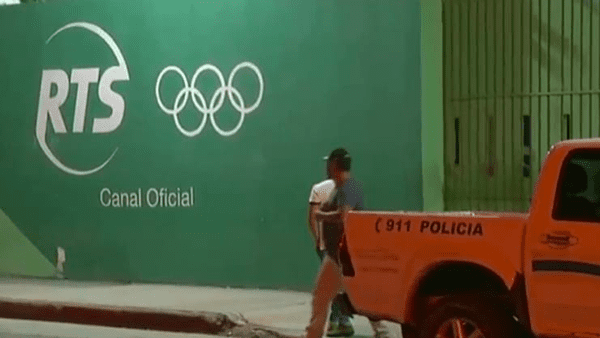 El atentado a RTS y la amenaza a diario Extra, explicados