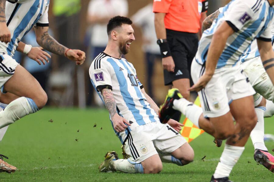 Lionel Messi celebra la victoria de Argentina