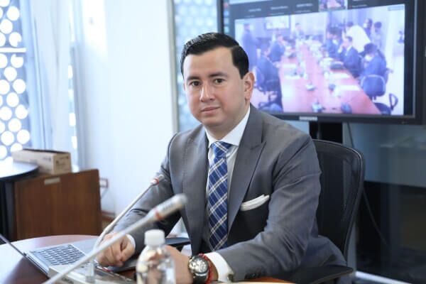 Ferdinan Álvarez