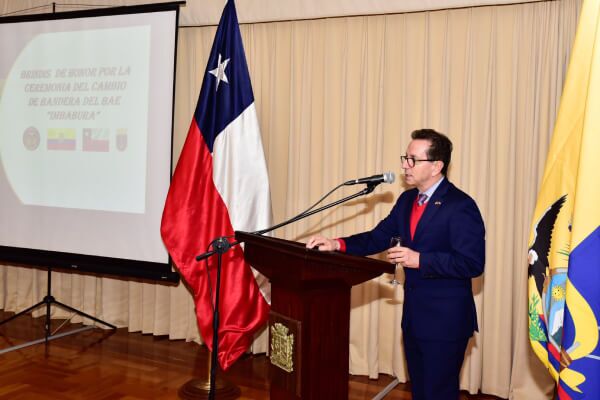 roberto izurieta
