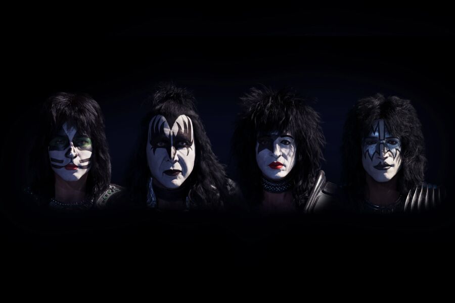¡Kiss ha muerto, larga vida a los avatares digitales de Kiss!