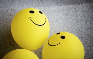 Recurrir al humor para enfrentar la violencia