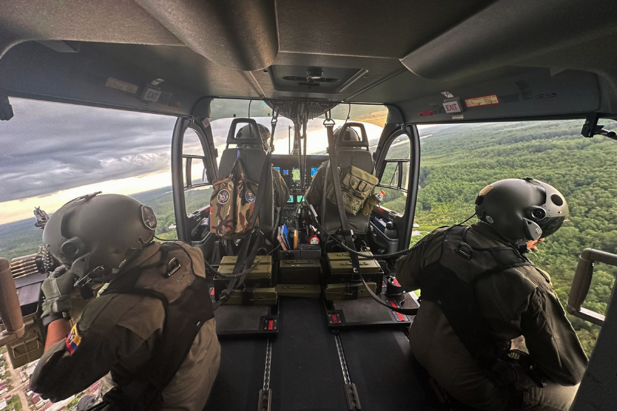 militares helicoptero