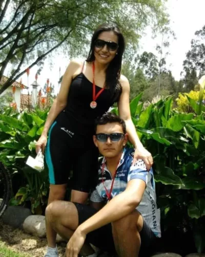 Verónica Abad y su hijo Sebastián Barreiro.