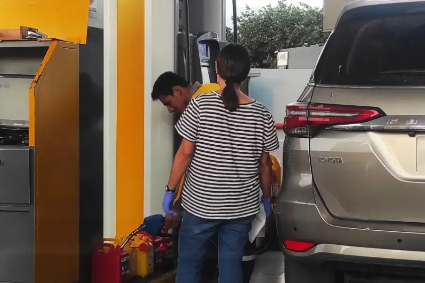 Comprar diésel para los generadores eléctricos en Ecuador.