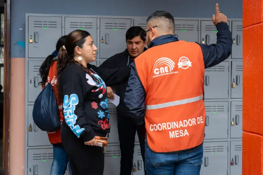 miembros de mesa 2025