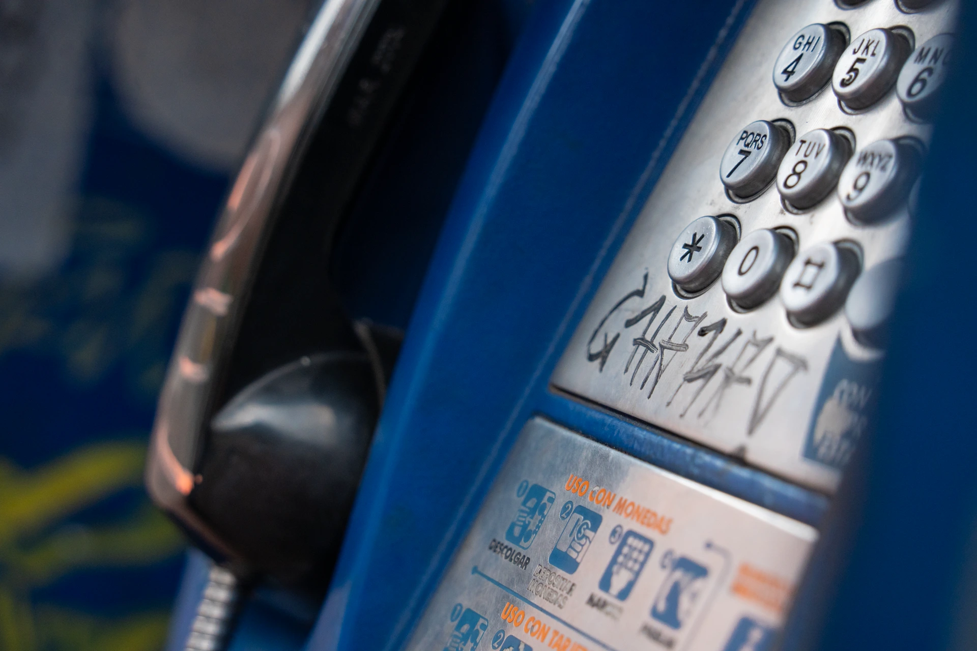 La cabina telefónica es casi una reliquia urbana La cabina telefónica es casi una reliquia urbana