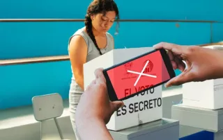 el CNE prohíbe usar el celular en la votación