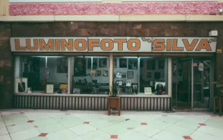 Luminofoto Silva, estudio fotográfico en el pasaje Amador, Quito